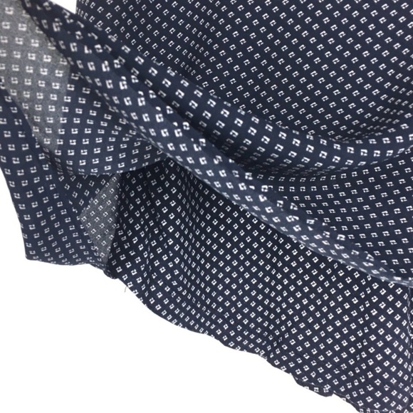 LOFT Top Blouse Dot Short Sleeve Sheer Overlay Classic Minimalist Size Medium - Picture 3 of 8